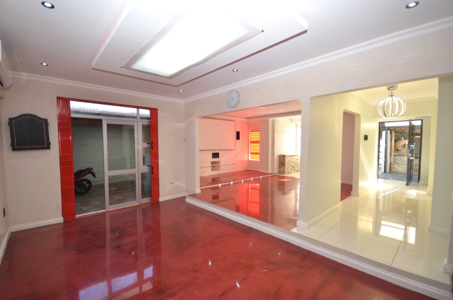 3 Bedroom Property for Sale in Vincent Eastern Cape